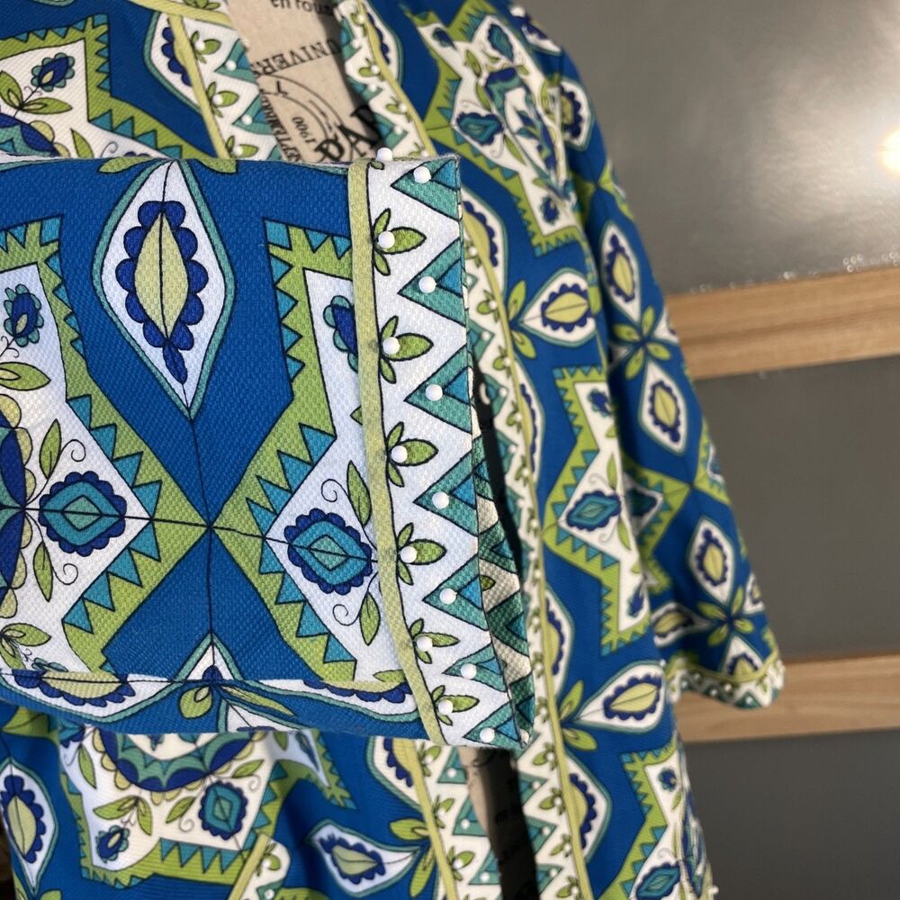 Chico's open front artsy colorful blazer size "2" blue 3/4 sleeve - Picture 4 of 9